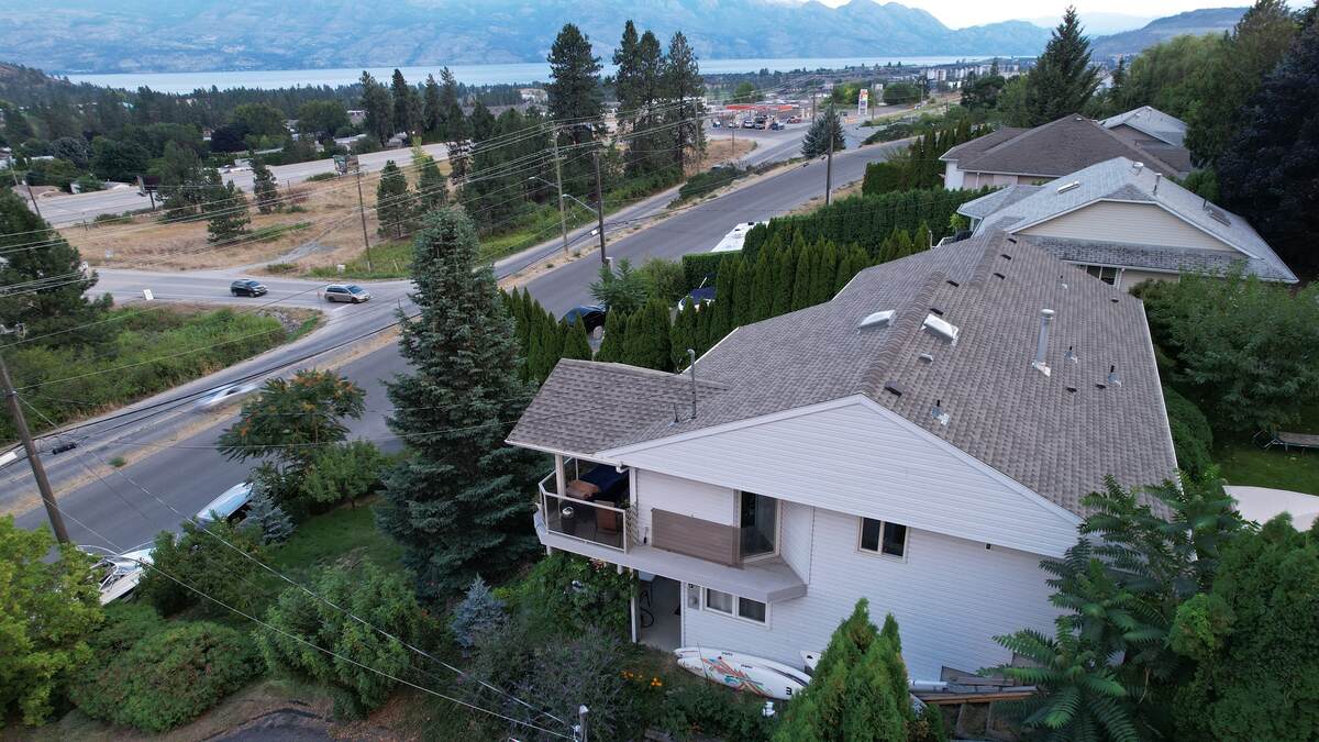 House For Sale in Westbank, BC - 3 bed, 3 bath