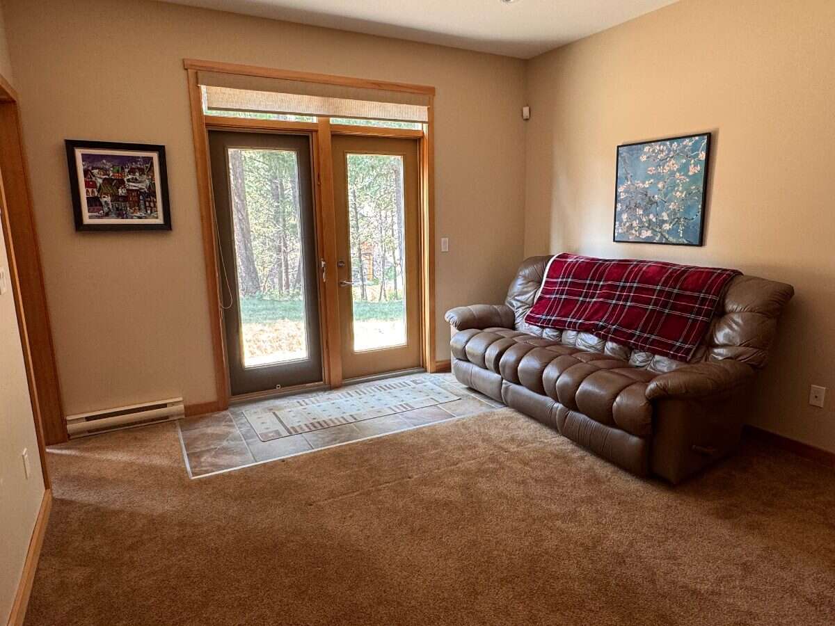 4 Bedroom Townhouse in Lakeview Meadows