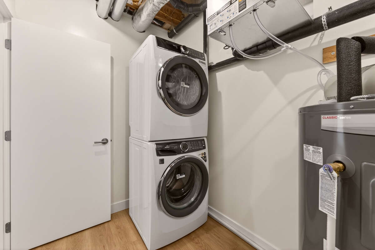 New 2 Bdrm Townhome