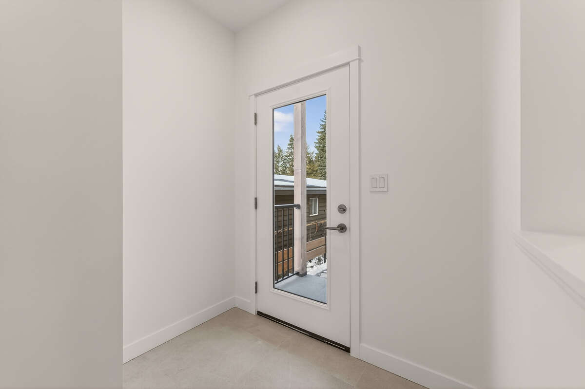 New 2 Bdrm Townhome