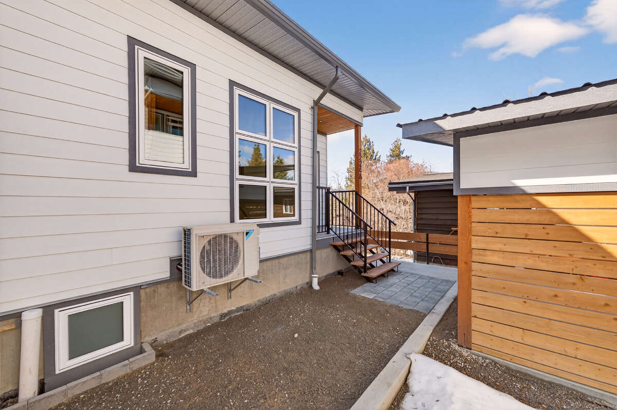New 2 Bdrm Townhome