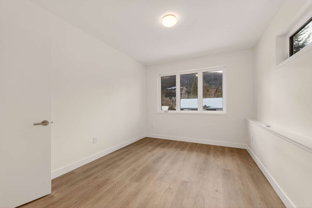 New 2 Bdrm Townhome