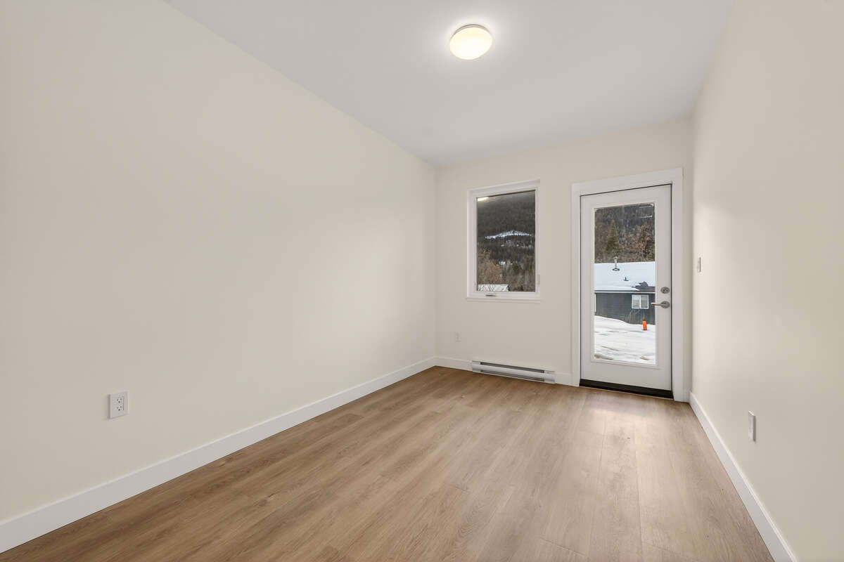 New 2 Bdrm Townhome