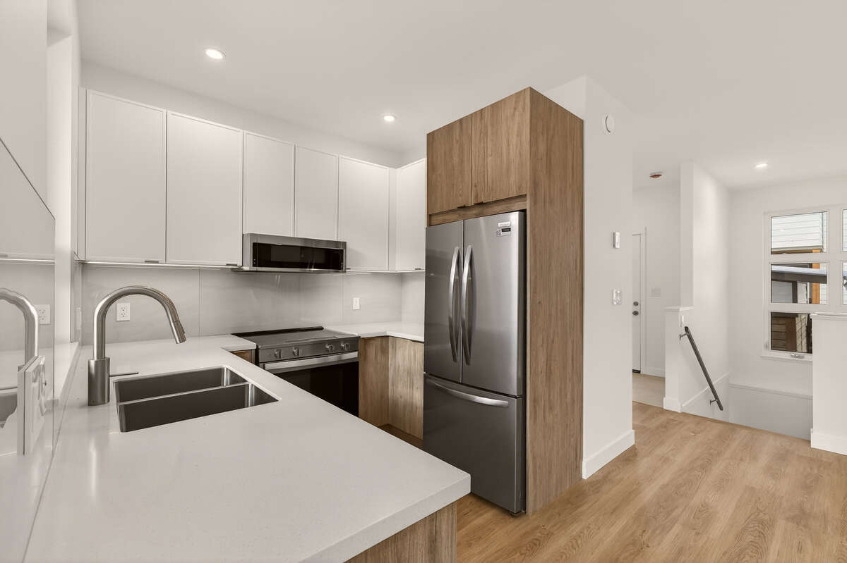 New 2 Bdrm Townhome