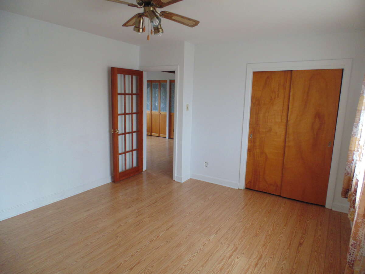 2nd Bedroom on 2nd floor 13'1" ft x 11'10" ft excluding the closet