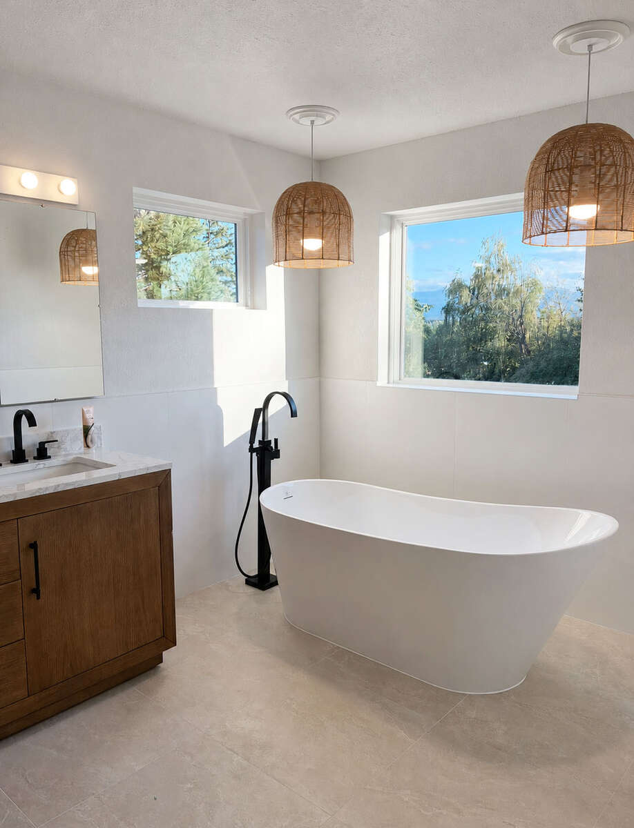 A One-of-a-Kind Country Estate on 3.03 Acres