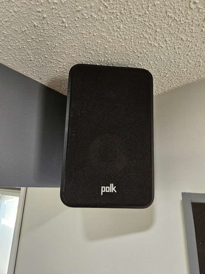 built in 7.1 Polk Surround System