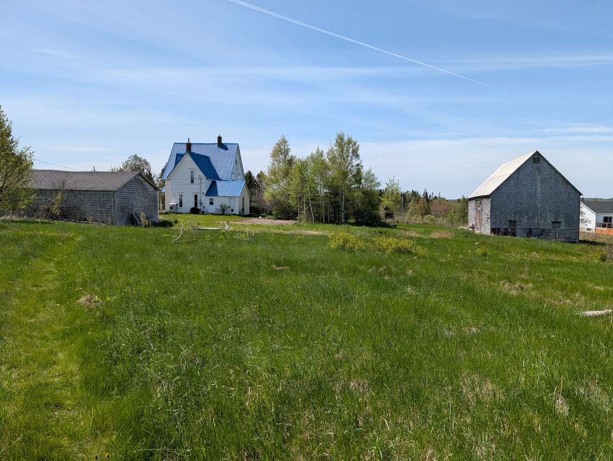 Acreage Living with Town Services and Amenities
