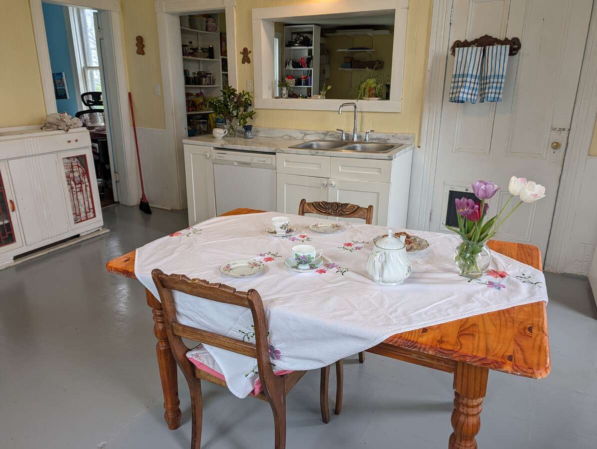 Acreage Living with Town Services and Amenities