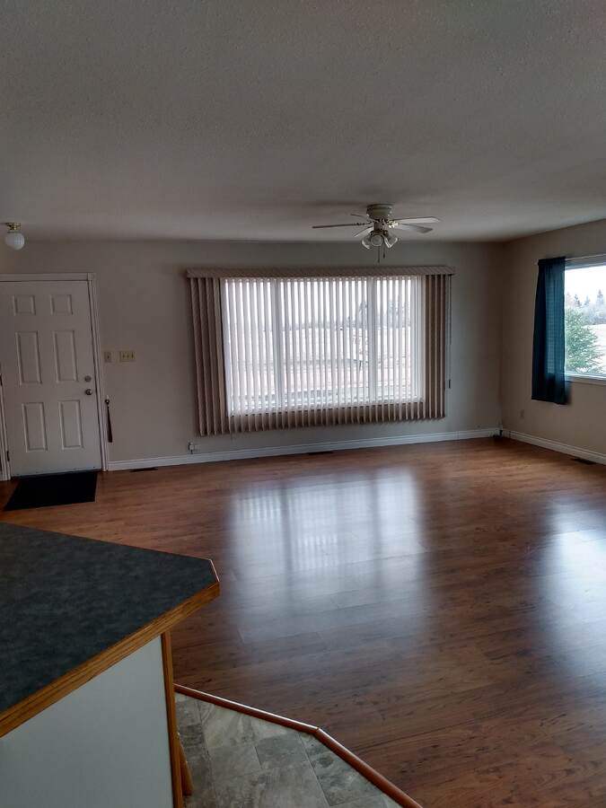227 Cairns Ave E House For Sale in Melfort, SK For Sale by Owner