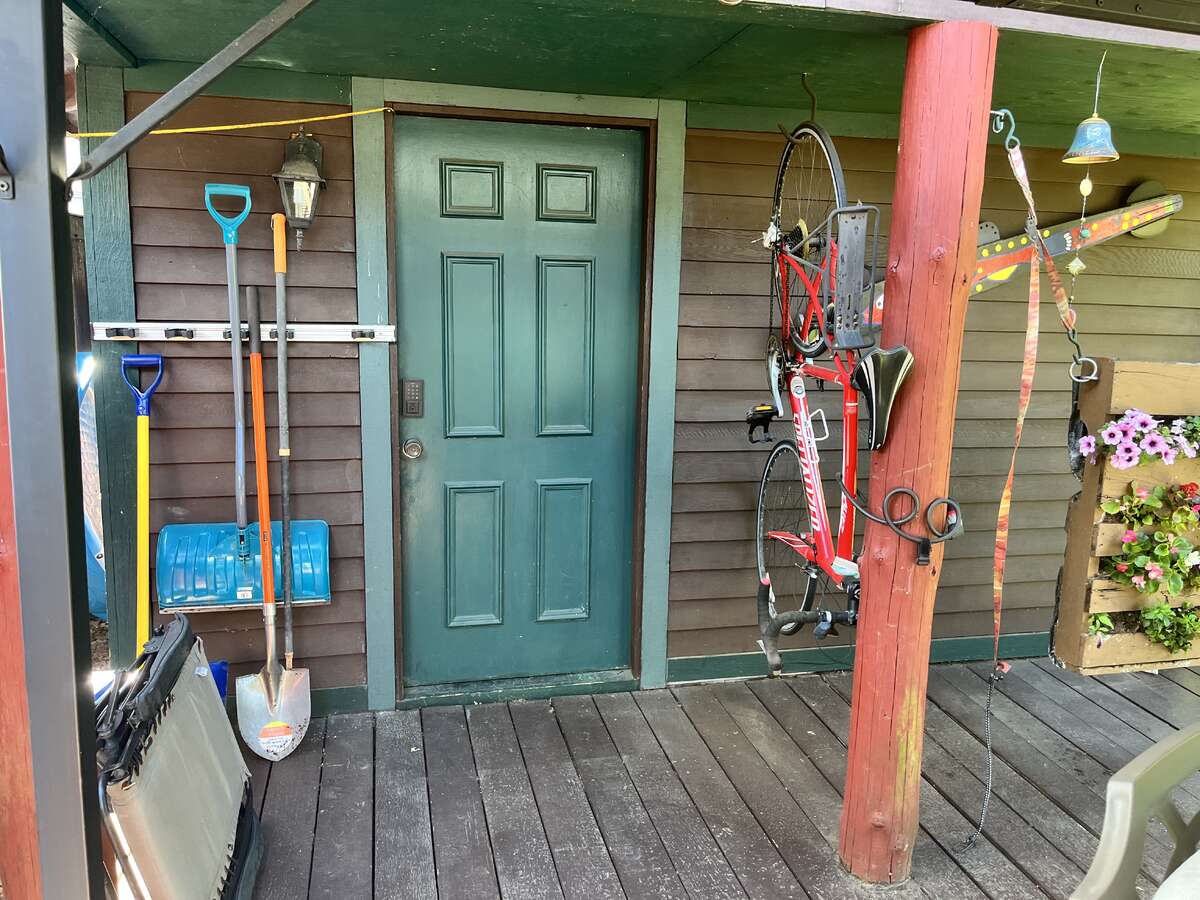 Entrance to shed