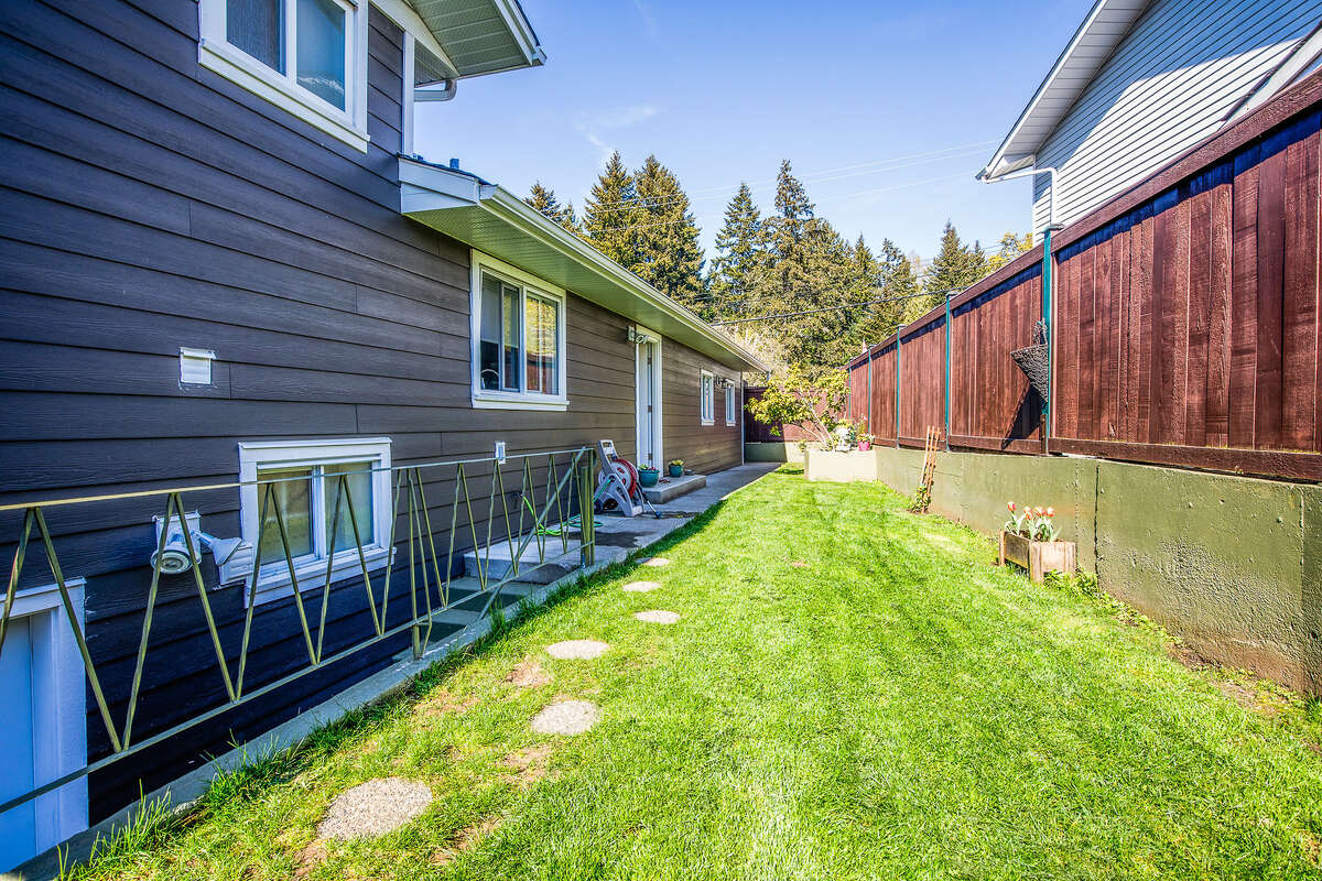 Side yard