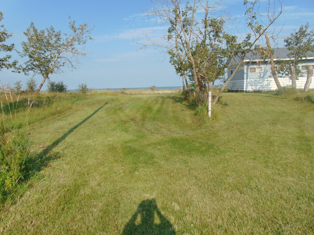 Waterfront Property / Acreage / Land with Building(s) For Sale in Silver Ridge, MB