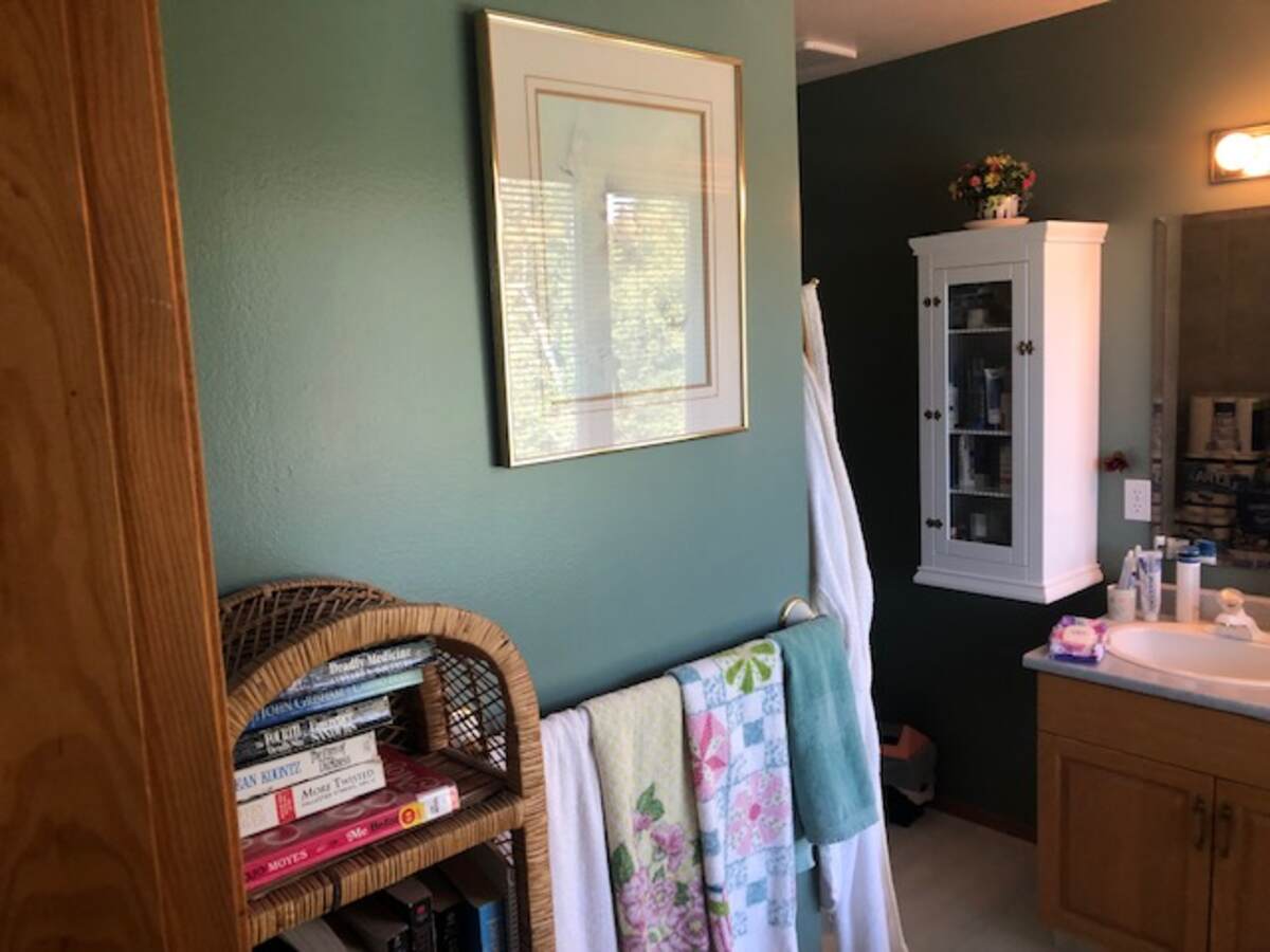 entrance ensuite