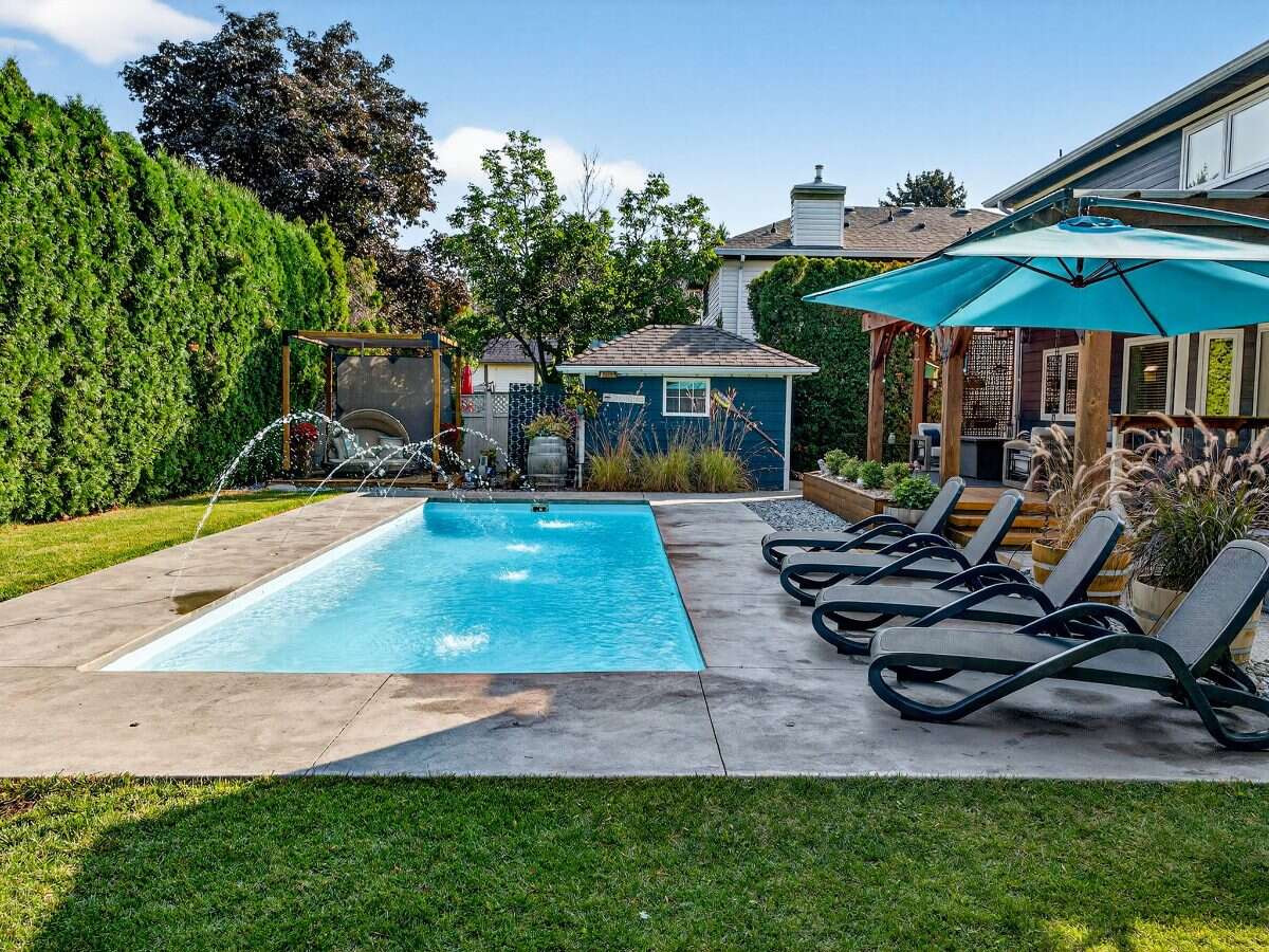 Fully Renovated Shannon Lake Family Home with Pool