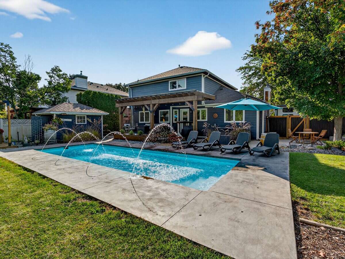 Fully Renovated Shannon Lake Family Home with Pool