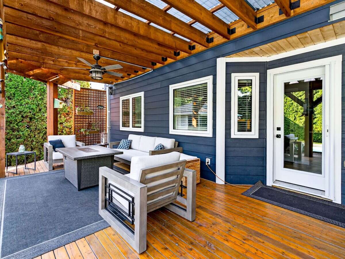 Fully Renovated Shannon Lake Family Home with Pool