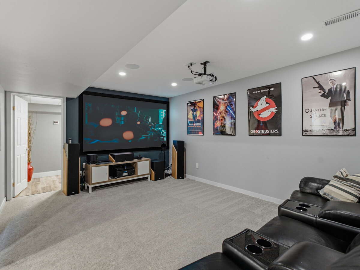 Fully Renovated Shannon Lake Family Home with Pool