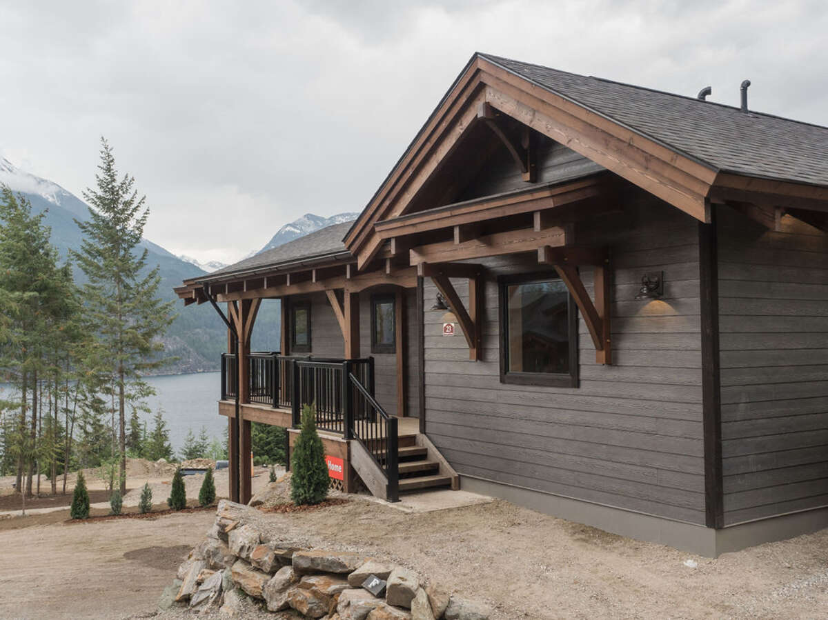  For Sale in Kaslo, 