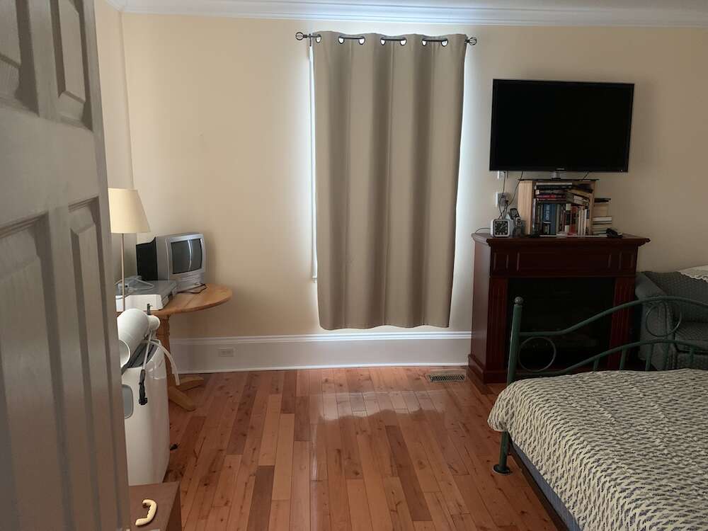 Parlour formerly used as primary bedroom