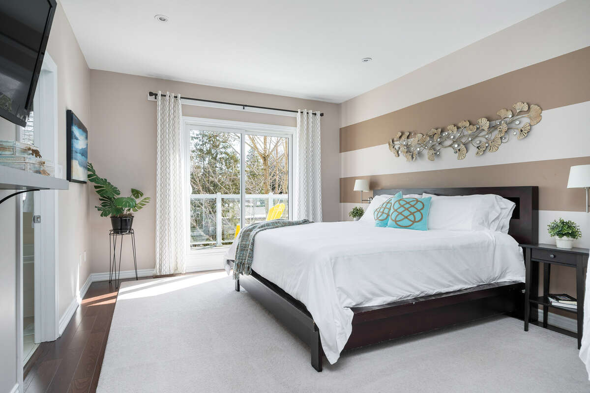 Master Bedroom with Walk in Closet, Ensuite Bath
