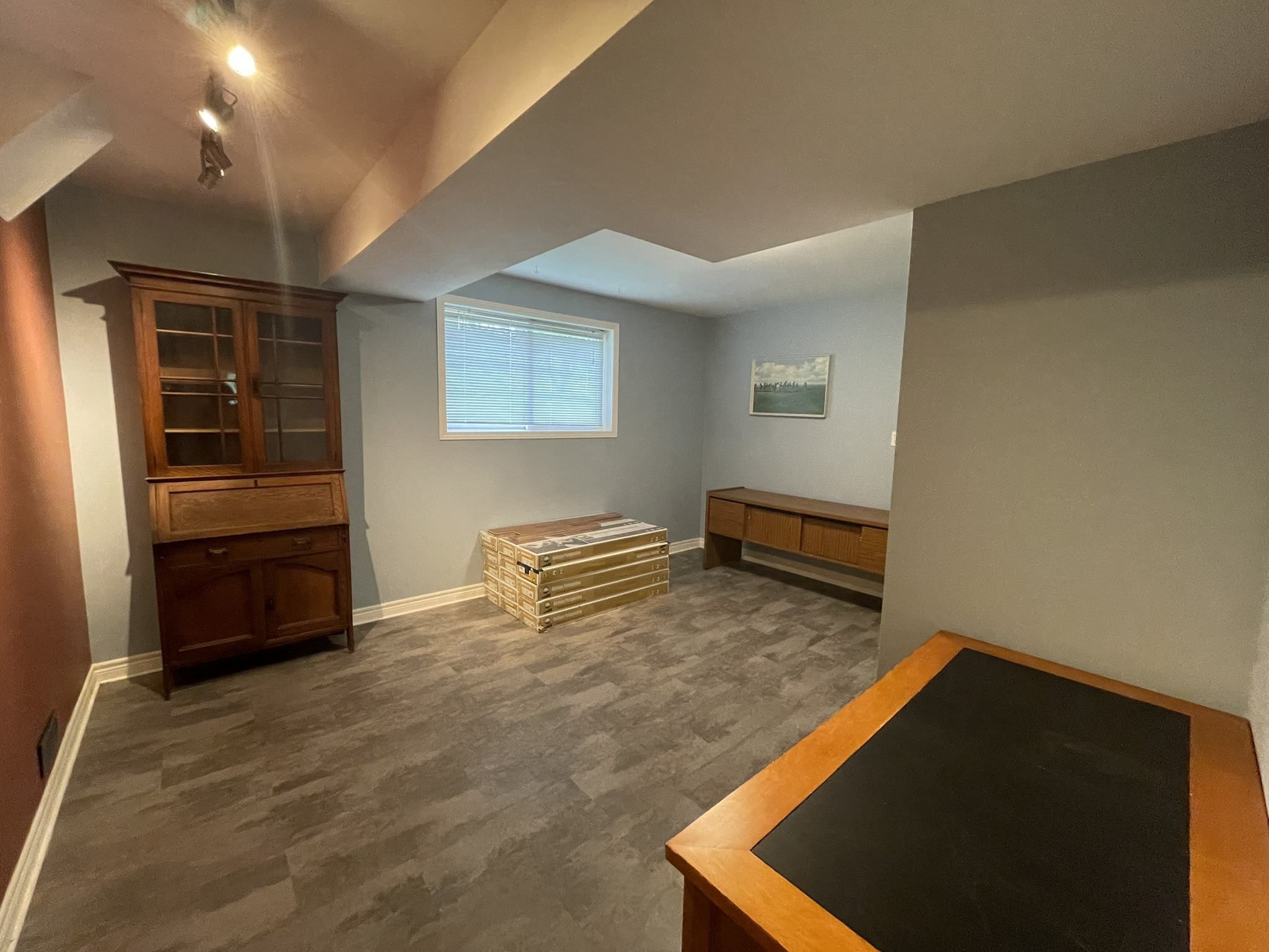 Executive bi-level home quiet Cul-de-Sac