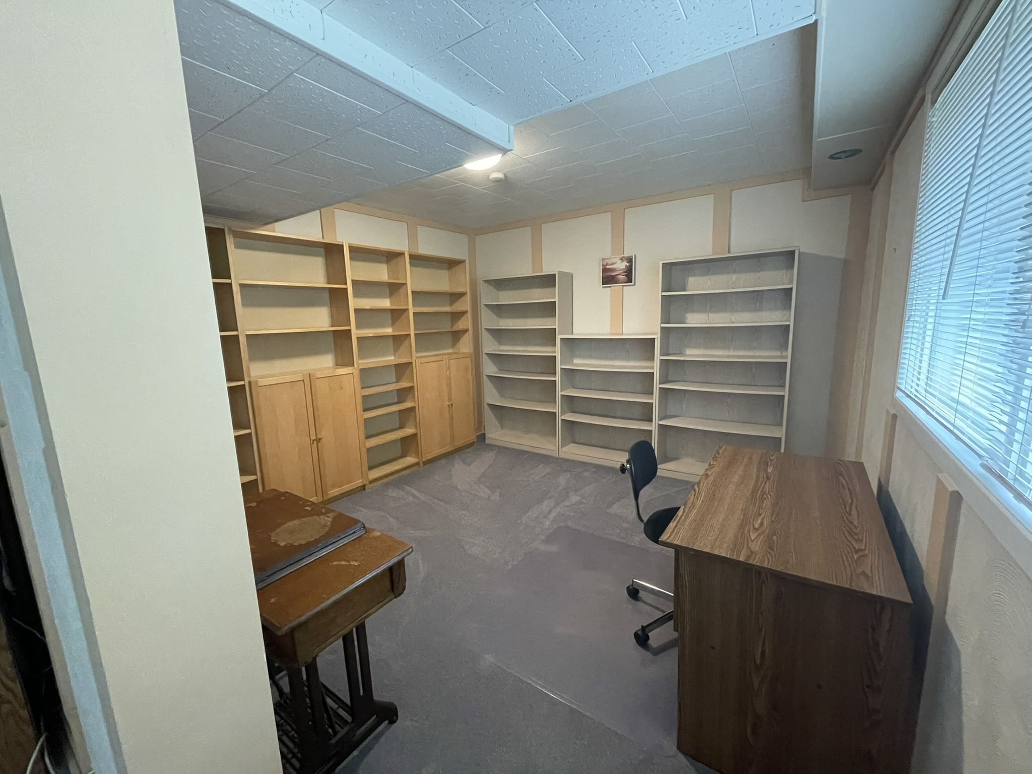 Executive bi-level home quiet Cul-de-Sac