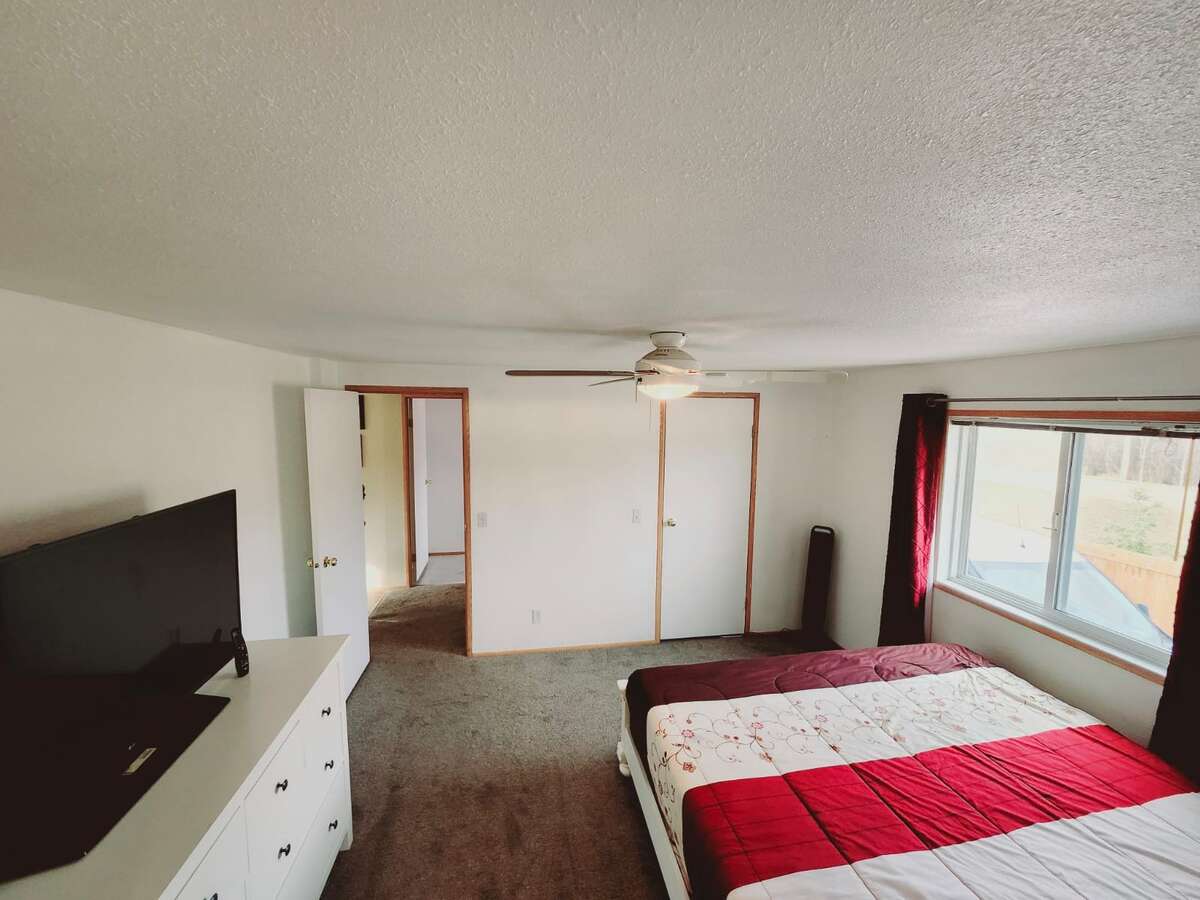 Primary/Master Bedroom