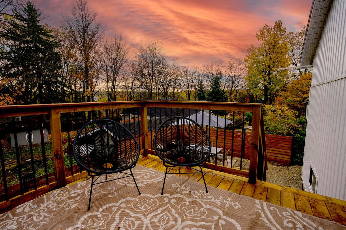 Check out that morning sunrise view over the escarpment