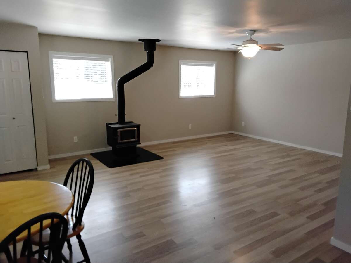 Suite / guest house living room