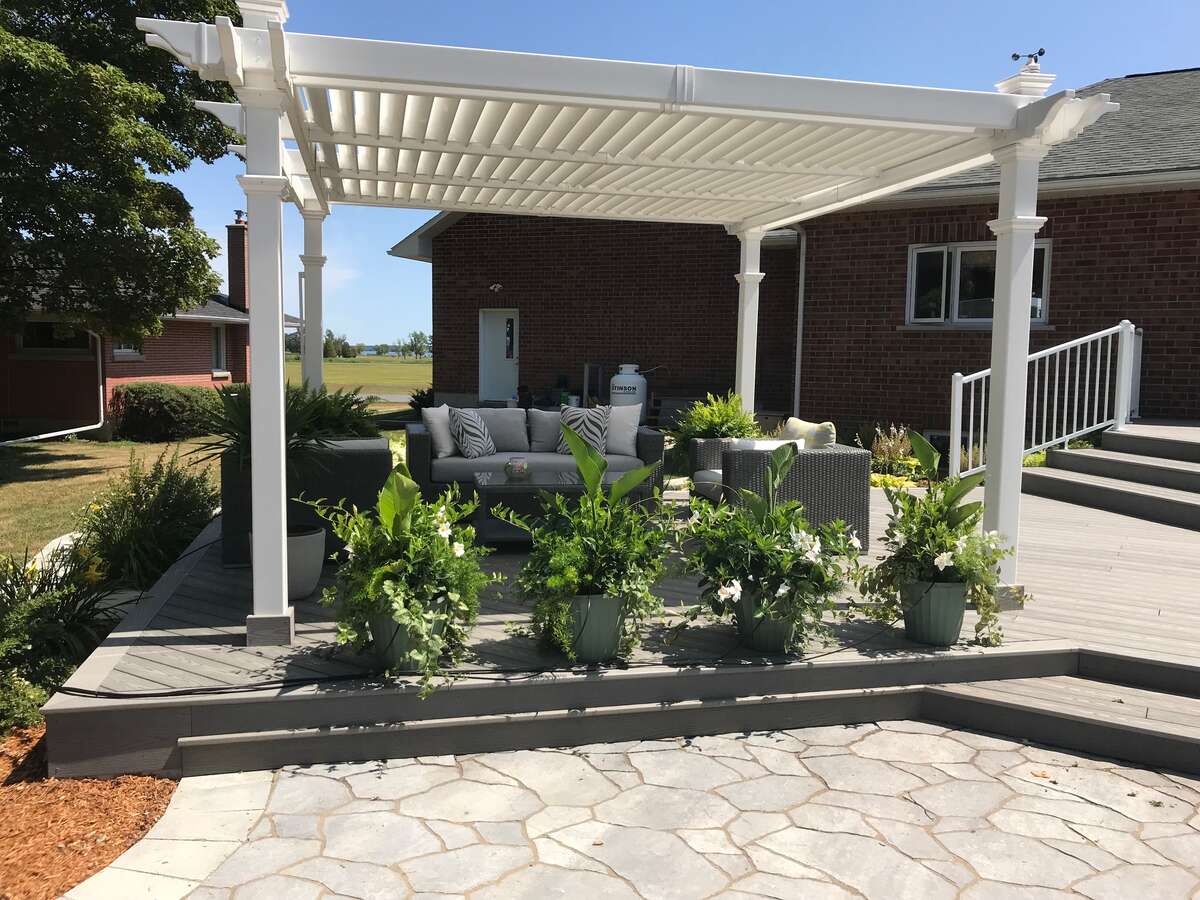 Water Access Property with Large Home Office