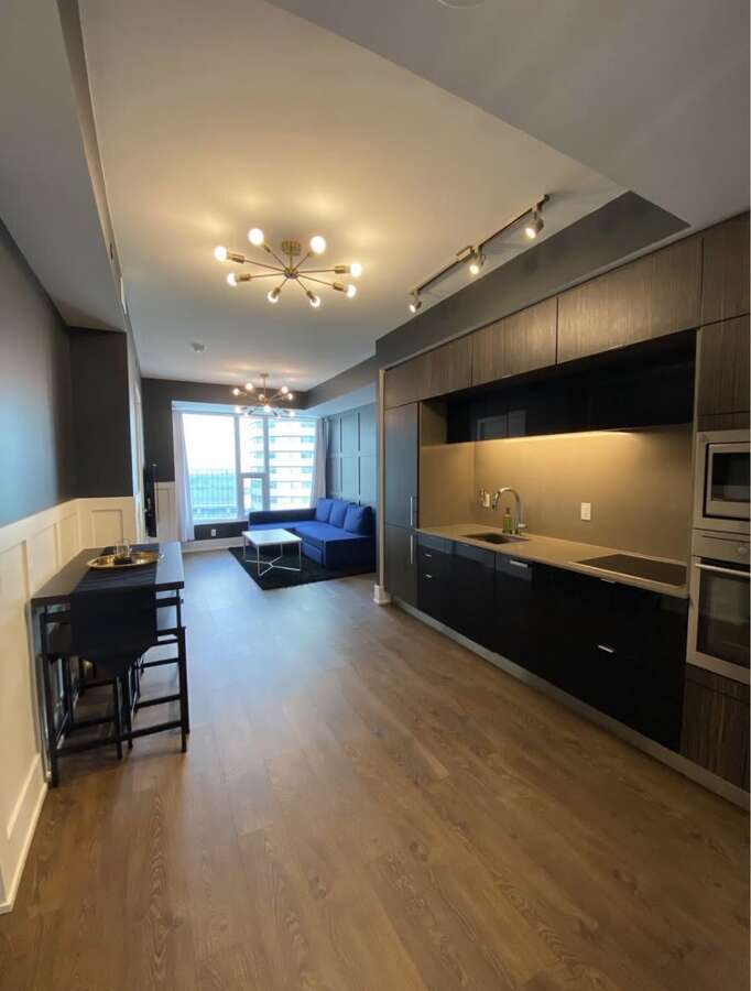 Fully Furnished Luxury Toronto Condo for Rent