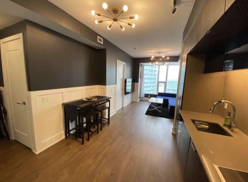 Fully Furnished Luxury Toronto Condo for Rent