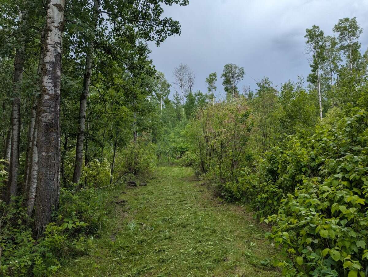 Beautiful vacant acreage lot!