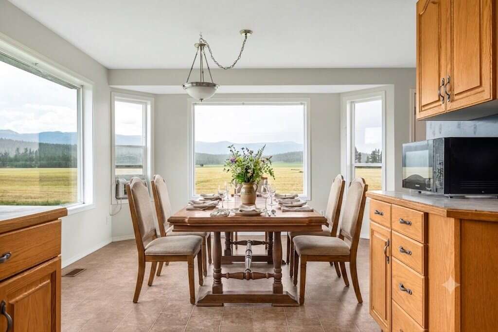 Picturesque 5-Acre Rural Retreat, Spallumcheen, BC