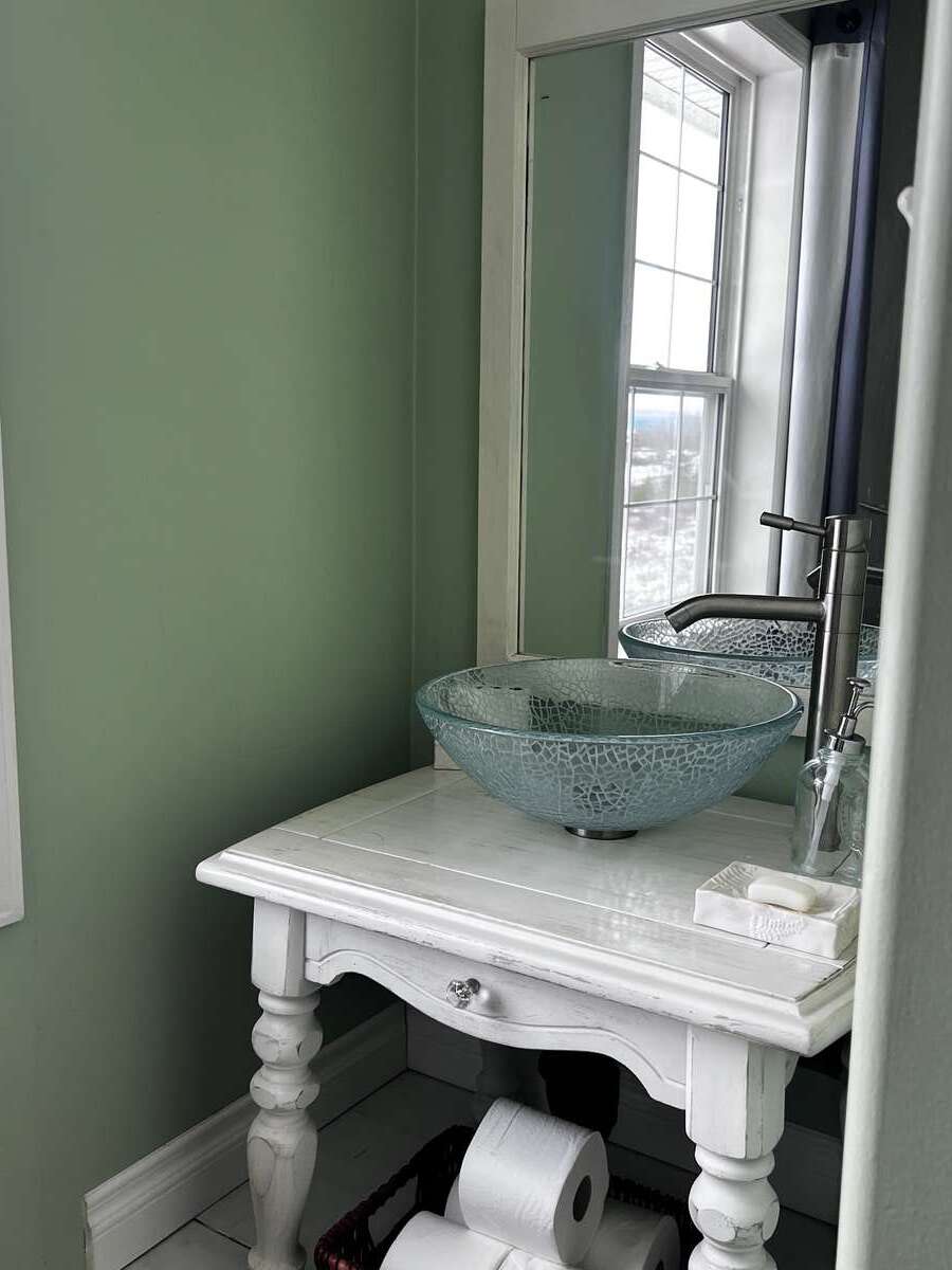 Upstairs Spare Bathroom