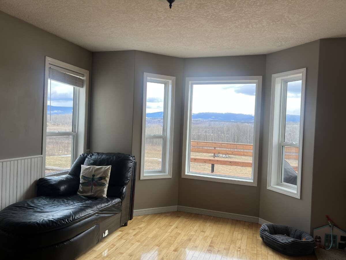 Stunning view acreage with large country home