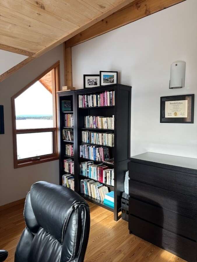 Bedroom 3 (presently office)