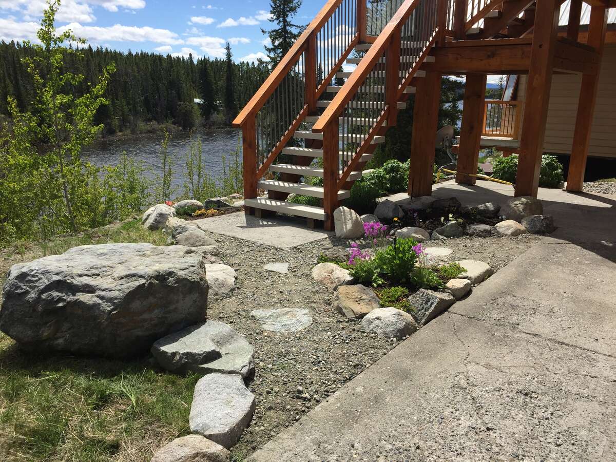 Apt. Stairs