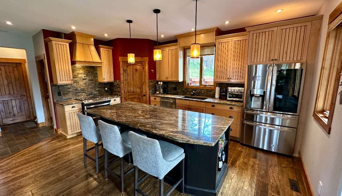 Mountain Luxury Wellness Living - 5 bdrm/4 bthrm