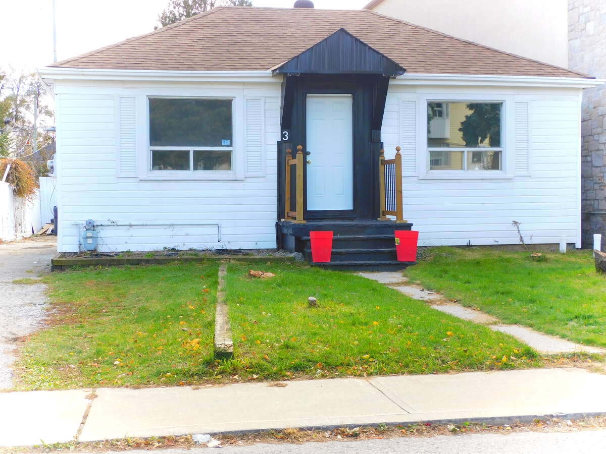 Two Independent Homes on One Lot – Prime Location