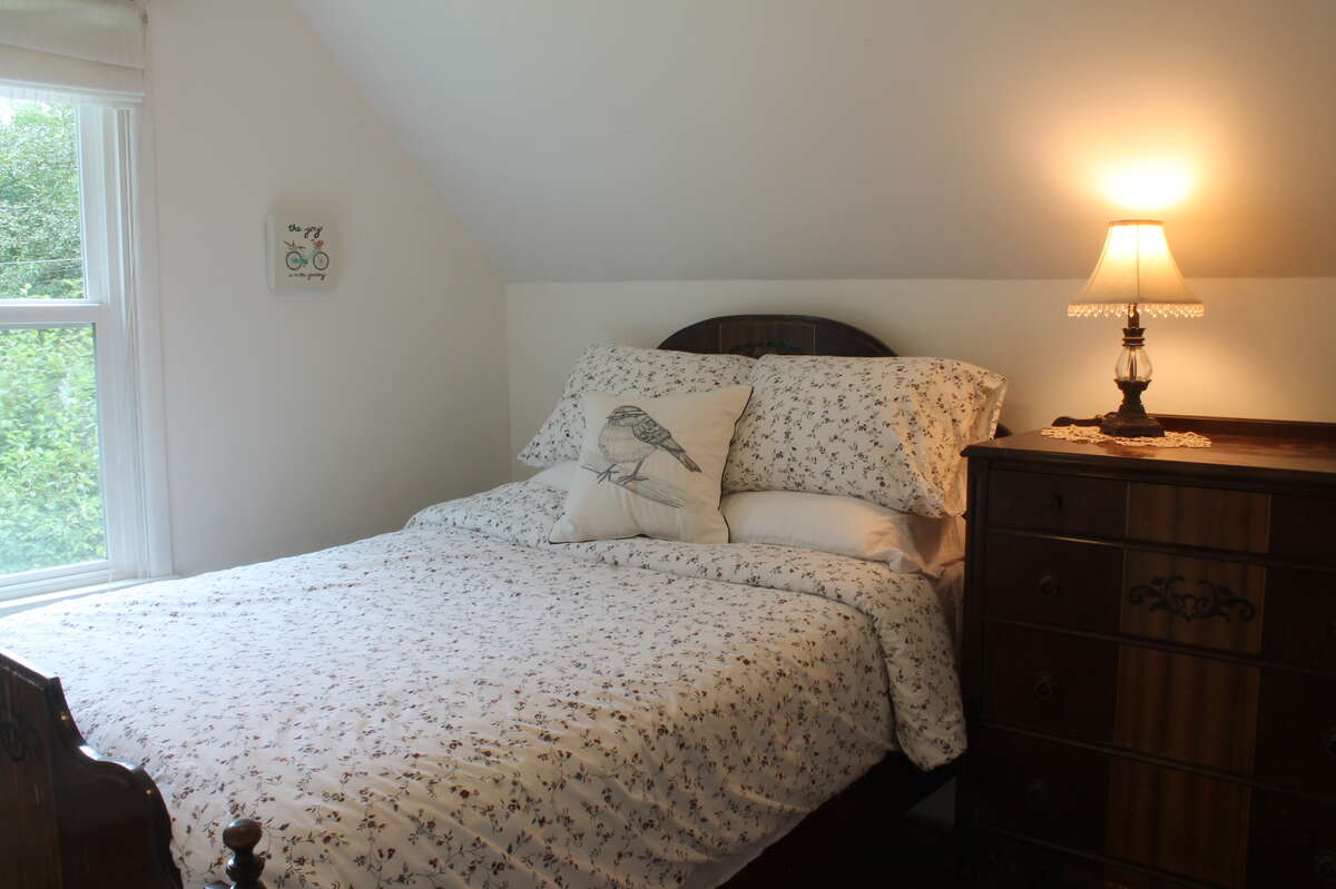 Top floor second bedroom