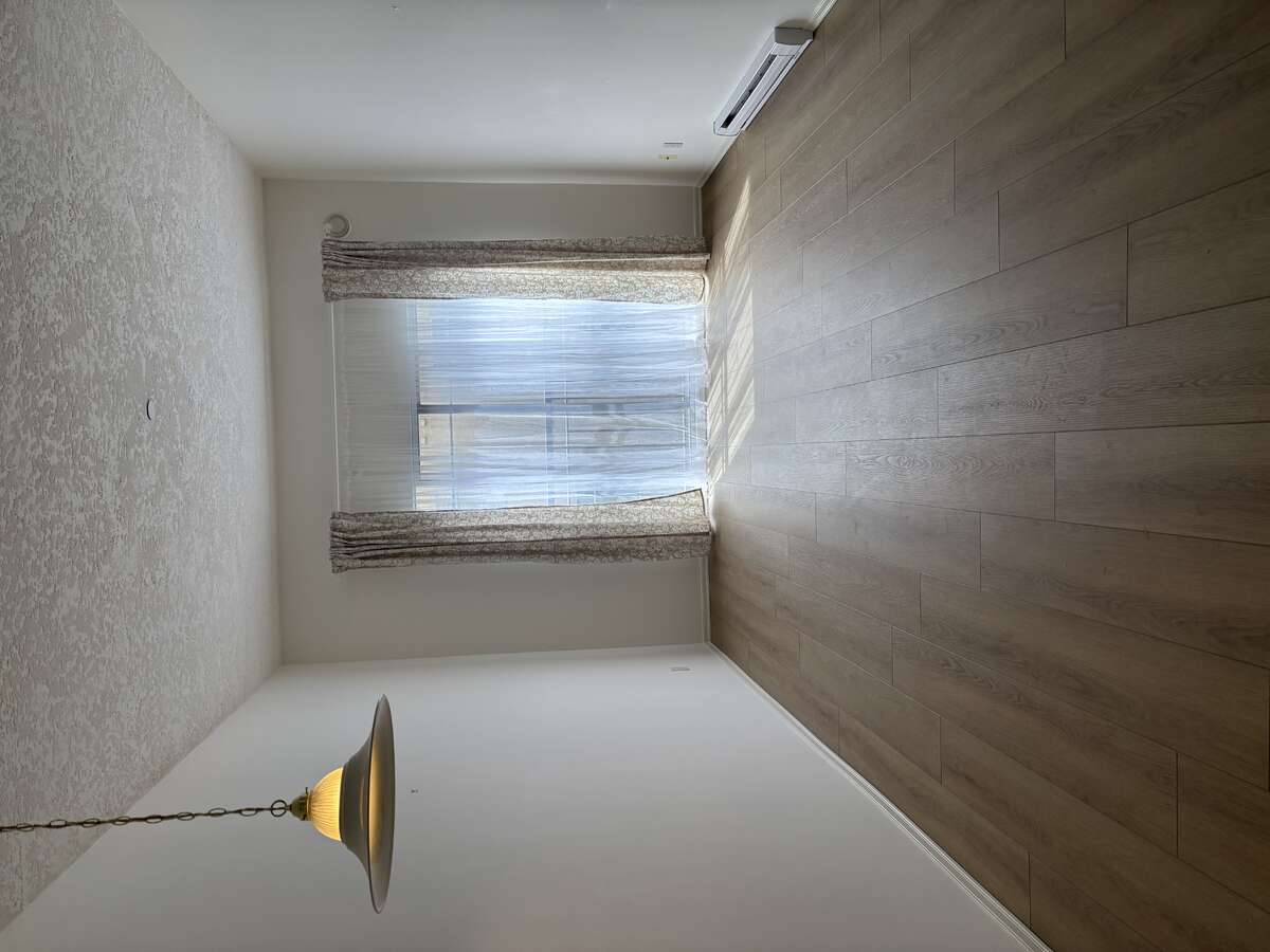 Walk -in Shower
