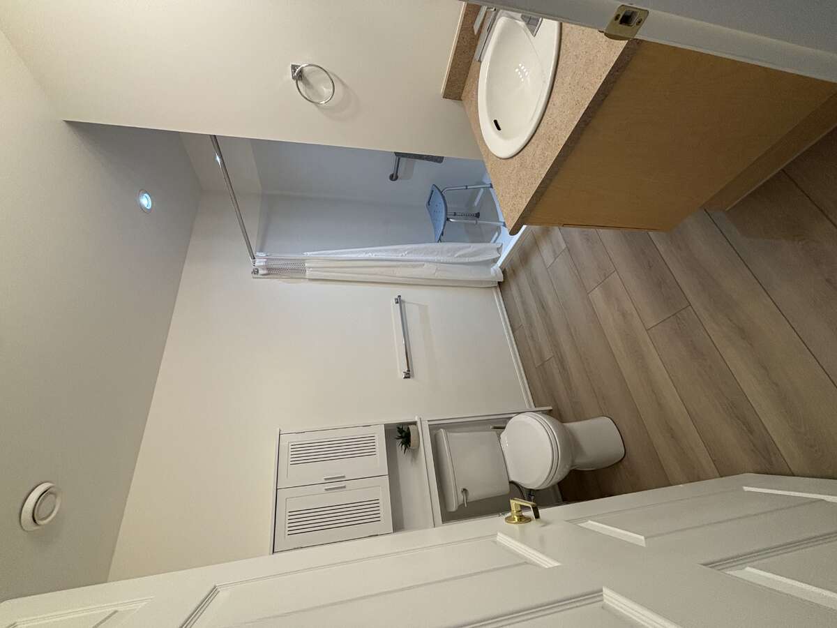 Walk -in Shower
