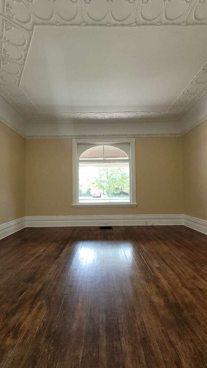 Main floor living room