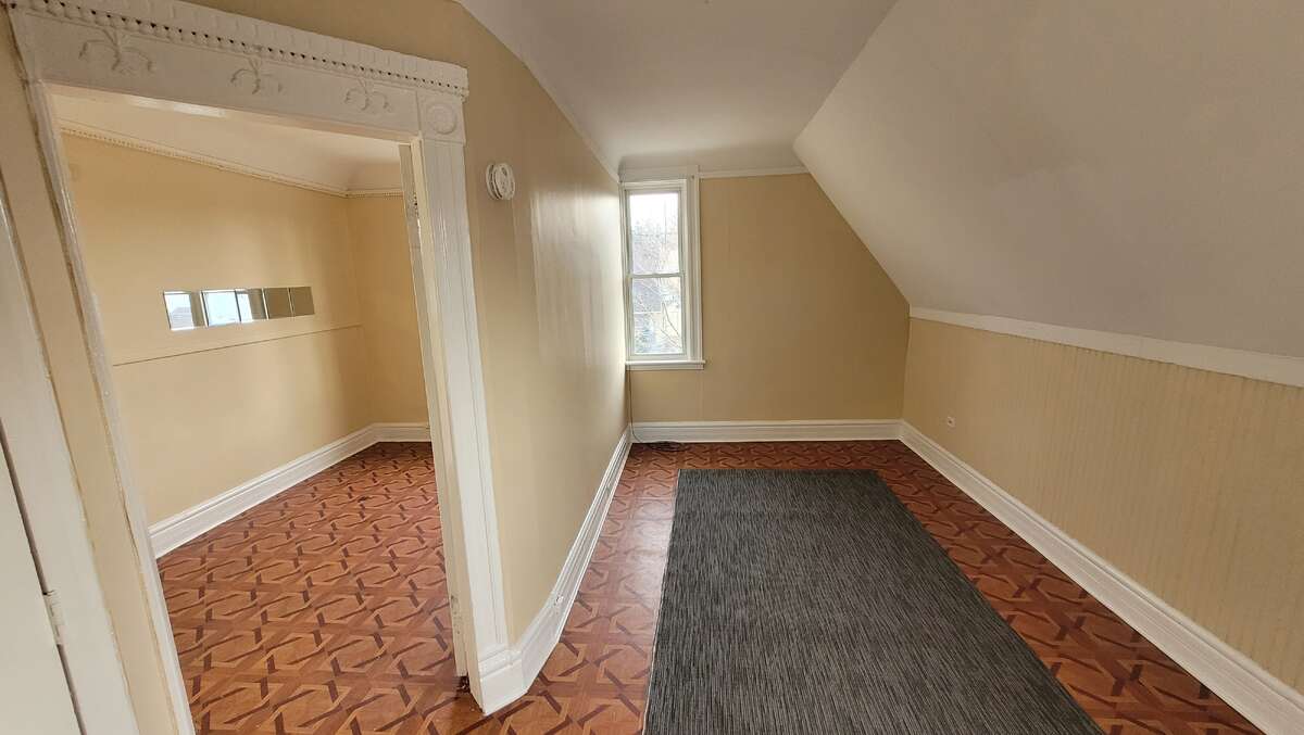 2nd floor living room and bedroom