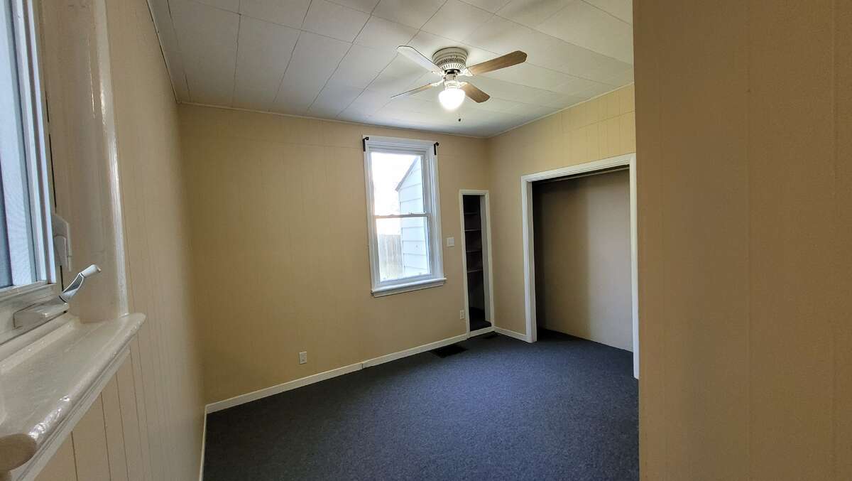 Main floor primary bedroom