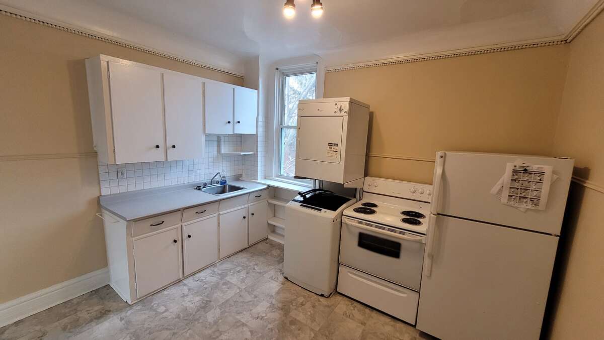 2nd floor kitchen