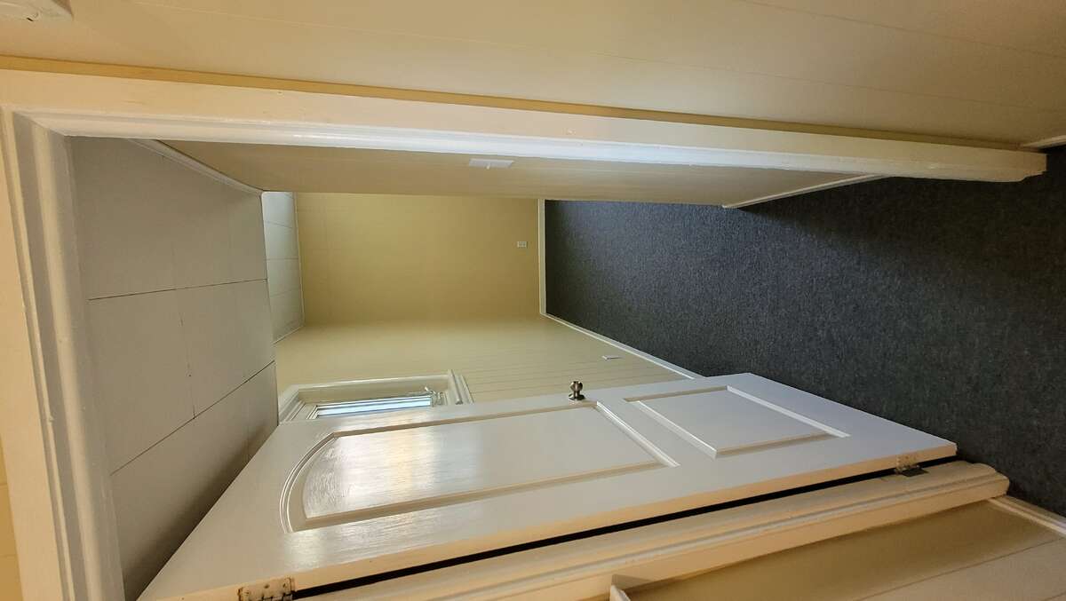 Main floor primary bedroom