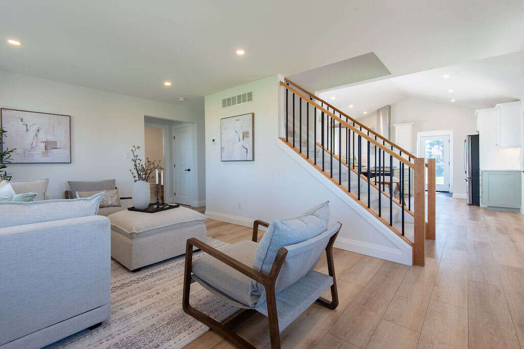 2 Acres at 8993 Petrolia Line; 4bed 2bath